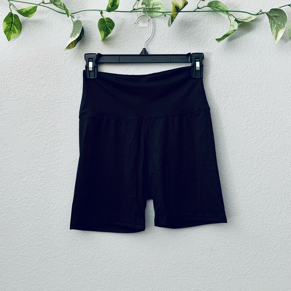 Set of 4 yoga shorts